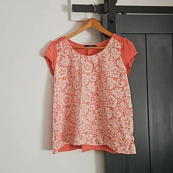 Doe & Rae Blouse - Picture 1 of 1